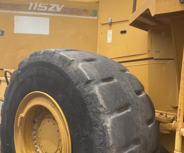 2004-KAWASAKI-115Z-WHEEL-LOADER-BUCKET-CAB-007