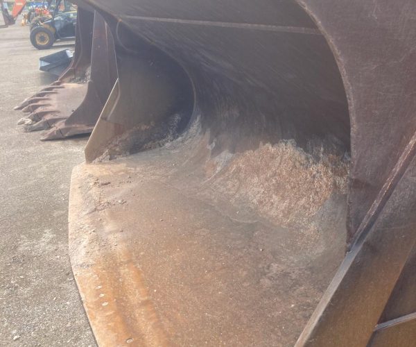 2004-KAWASAKI-115Z-WHEEL-LOADER-BUCKET-CAB-021