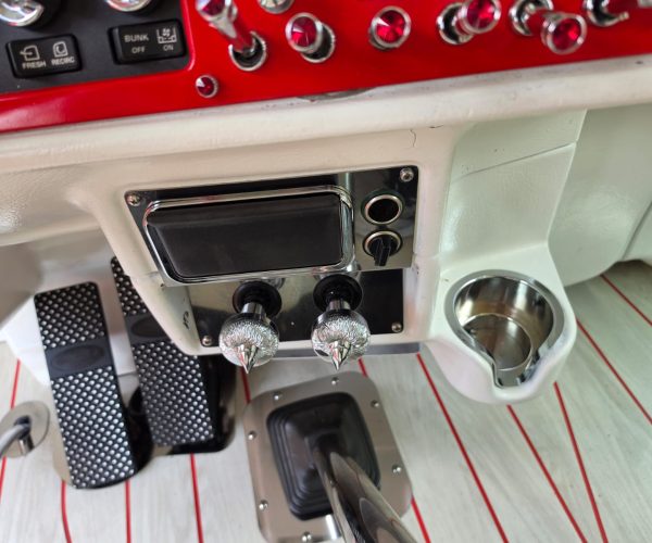 2004 PETERBILT 379 EXTENDED HOOD CUSTOM SHOW TRUCK 012