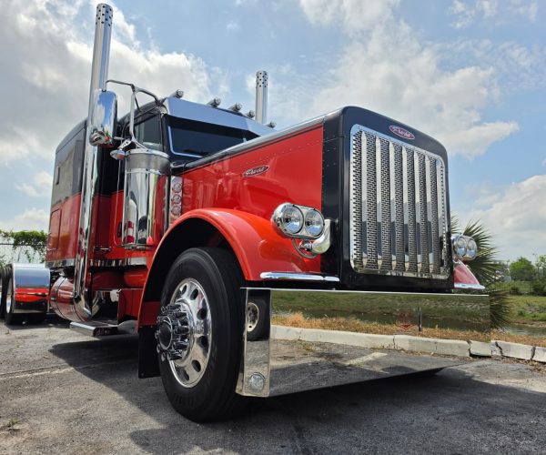 2004 PETERBILT MODEL 379 EXTENDED HOOD AWARD WINNING CUSTOM SHOW TRUCK 003