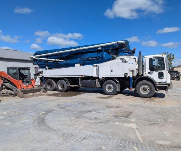 2004 PUTZMEISTER 47 METER CONCRETE BOOM MOUNTED ON A 2004 MACK MR KIT 16 CELL 5 SECTIONS 003