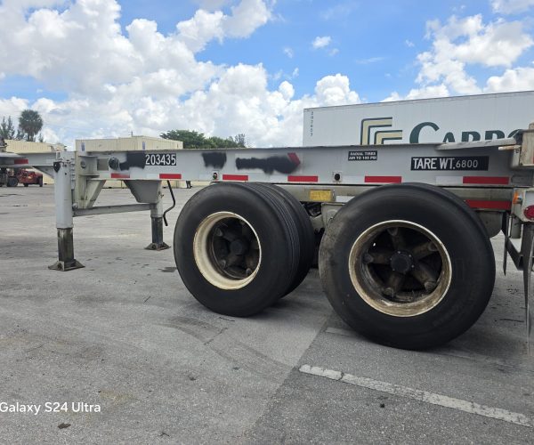 2005 & 2006 20 FT CONTAINER CHASSIS 20FT WITH SLIDING AXLES & 11R22.5 006