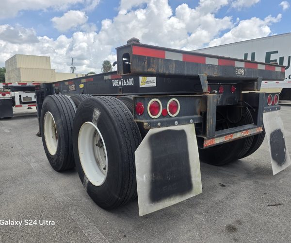2005 & 2006 20 FT CONTAINER CHASSIS 20FT WITH SLIDING AXLES & 11R22.5 007