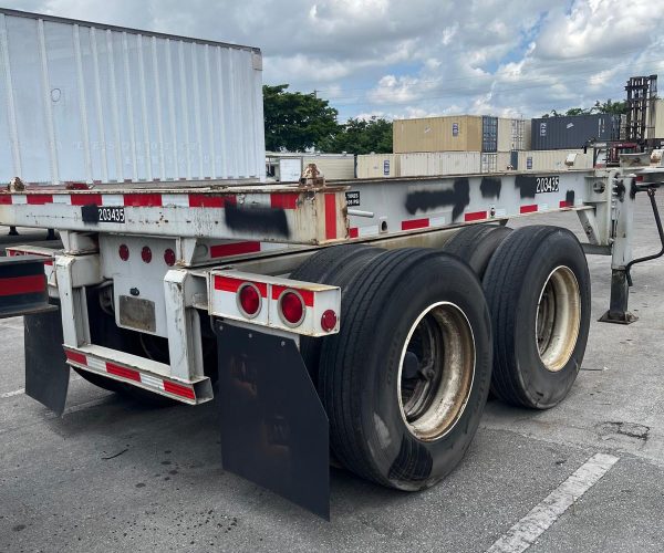 2005 & 2006 20 FT CONTAINER CHASSIS 20FT WITH SLIDING AXLES & 11R22.5 012