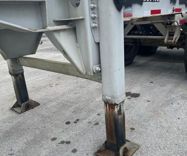 2005 & 2006 20 FT CONTAINER CHASSIS 20FT WITH SLIDING AXLES & 11R22.5 014