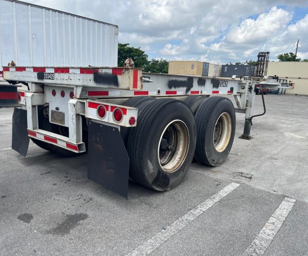 2005 & 2006 20 FT CONTAINER CHASSIS 20FT WITH SLIDING AXLES & 11R22.5 015