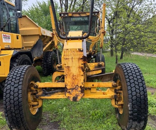 2005 CATERPILLAR 140H MOTOR GRADER ENCLOSED CAB 002