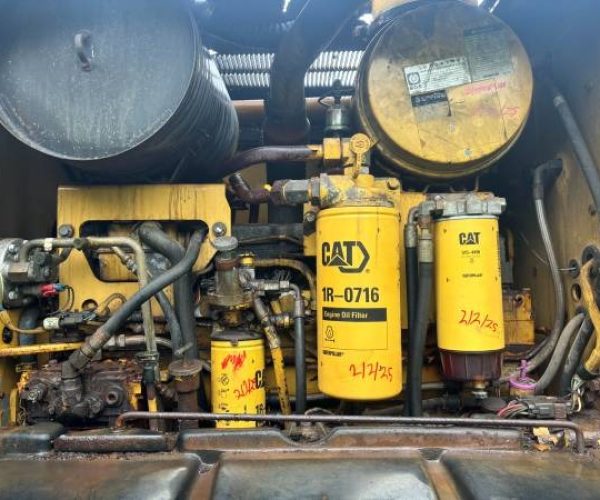 2005 CATERPILLAR 140H MOTOR GRADER ENCLOSED CAB 010