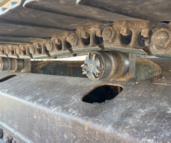 2005 CATERPILLAR 320CL ENCLOSED CAB AC & STRAIGHT TRAVEL PEDAL 007