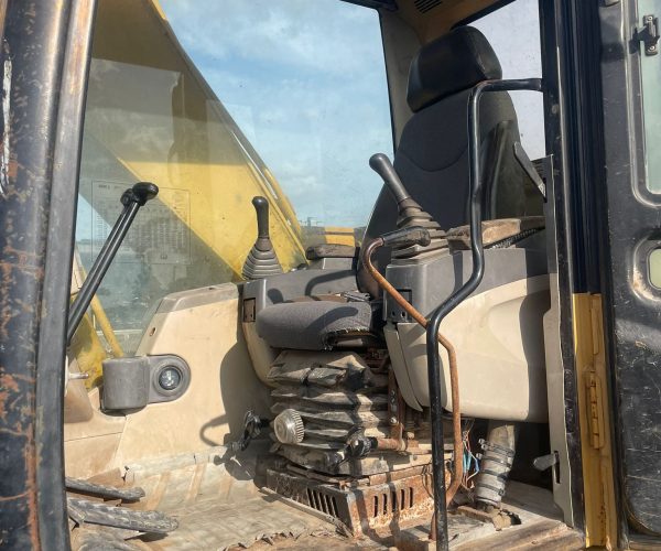 2005 CATERPILLAR 320CL EXCAVATOR ENCLOSED CAB 004