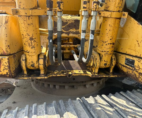 2005 CATERPILLAR 320CL EXCAVATOR ENCLOSED CAB WBUCKET AND THUMB 008
