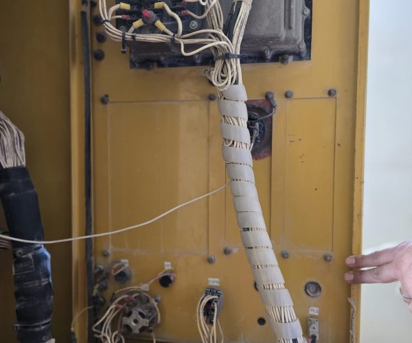 2005 CATERPILLAR 500 KW 625 KVA DIESEL GENERATOR MOUNTED 007