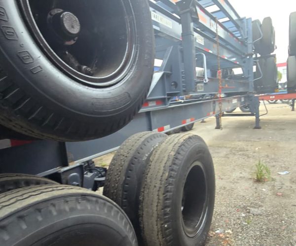 2005 CHASSIS CONTAINERS 11R22.5 WHEELS 002