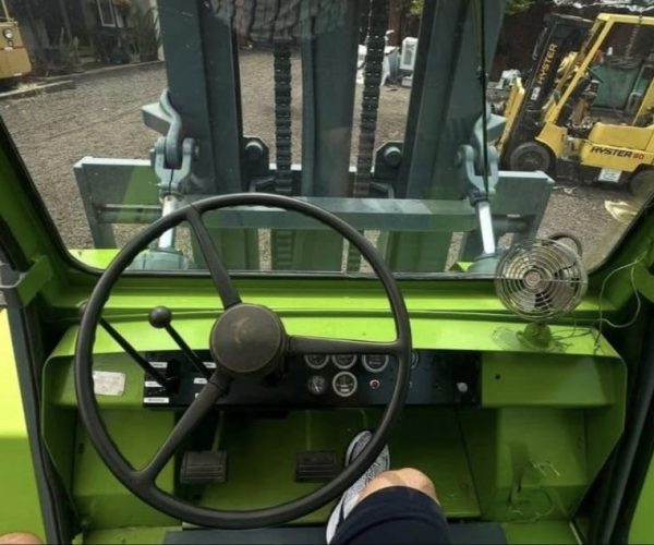 2005 CLARK C500Y HEAVY DUTY FORKLIFT DIESEL LIFT CAPACITY 30000 LBS 13600 KG 007