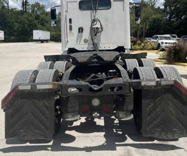 2005 FREIGHTLINER COLUMBIA DAY CAB TANDEM 005