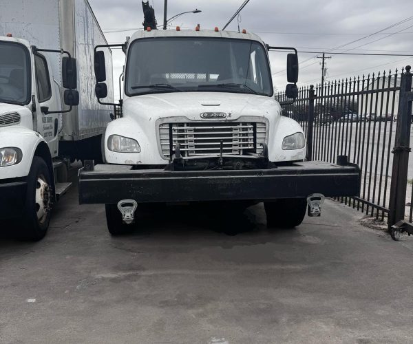 2005-FREIGHTLINER-CREW-CAB-W-PALFINGER-013
