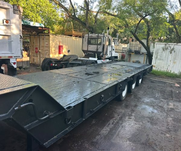 2005 INTERNATIONAL DAY CAB TANDEM AXLE TRUCK W WET 006