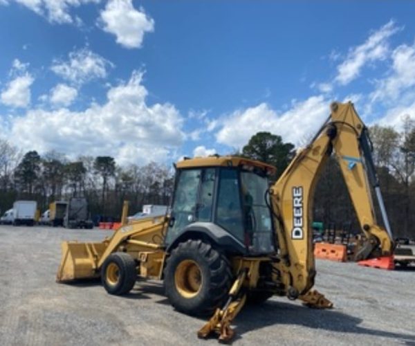 2005 JOHN DEERE 410G BACKHOE 4X2 ENCLOSED CAB, 93 IN LOADER BUCKET 002