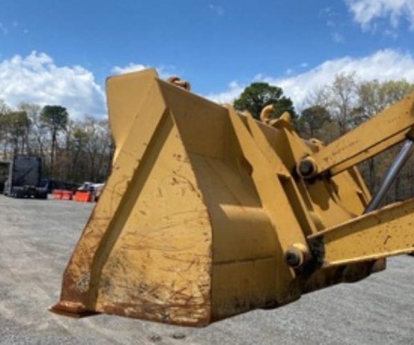 2005 JOHN DEERE 410G BACKHOE 4X2 ENCLOSED CAB, 93 IN LOADER BUCKET 009
