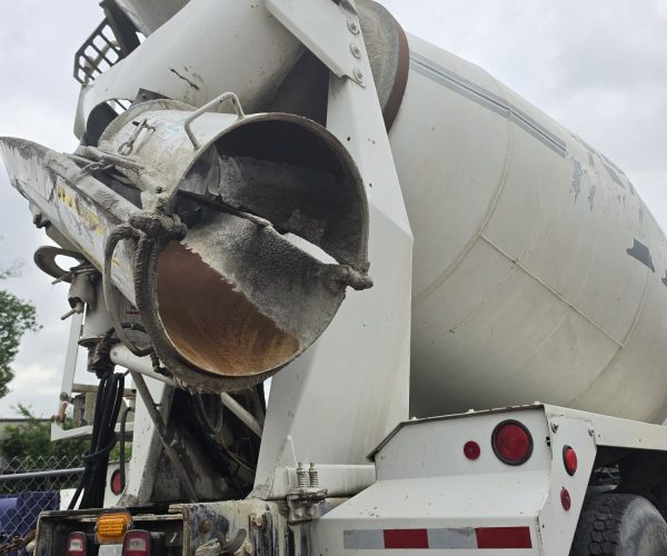2005 MACK GU713 READY MIX CONCRETE MIXER TRUCK 012