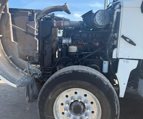 2005 PETERBILT 357 DUM TRUCK TRI-AXLE 005