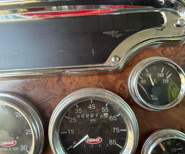 2005 PETERBILT 357 DUM TRUCK TRI-AXLE 012