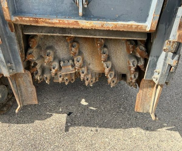 2005 WIRTGEN W120F COLD PLANER 004