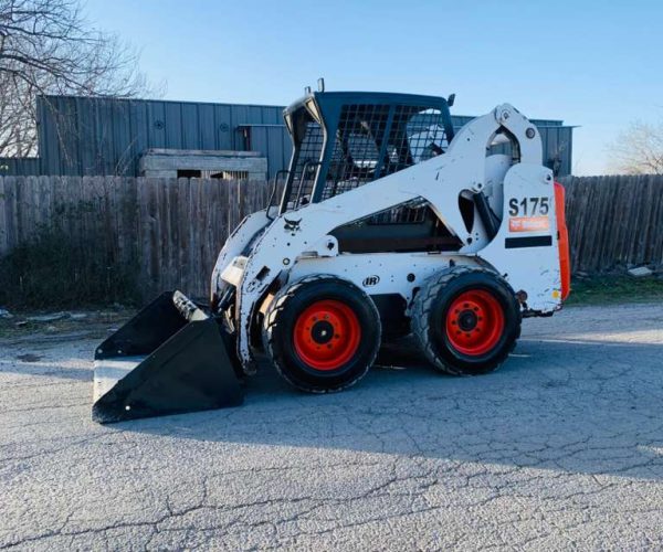 2006 BOBCAT S300 - 2008 BOBCAT S175 - 2009 BOBCAT 753 005