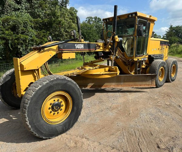 2006 CATERPILLAR 140H MOTORGRADER ENCLOSED CAB AC W BLADE 001