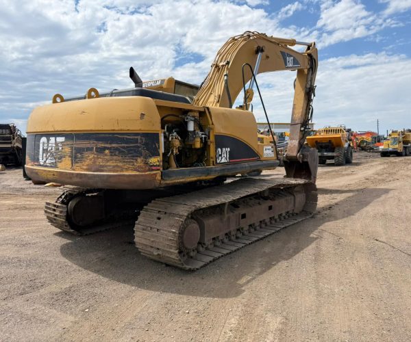 2006 CATERPILLAR 325CL EXCAVATOR ENCLOSED CAB 002