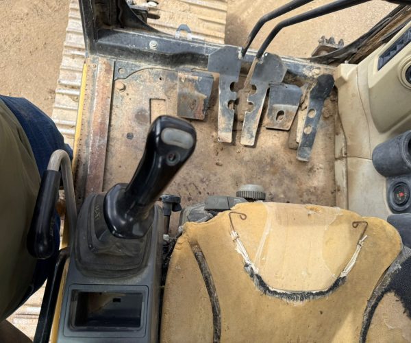 2006 CATERPILLAR 325CL EXCAVATOR ENCLOSED CAB 007