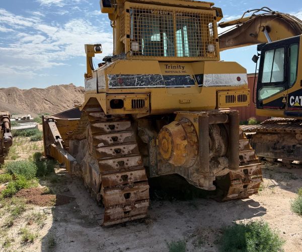 2006 CATERPILLAR D8R DOZER WITH RIPPER 003