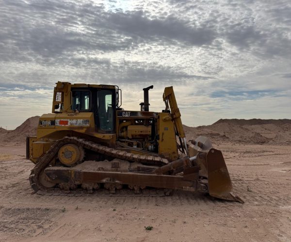 2006-CATERPILLAR-D8R-DOZER-WITH-RIPPER-014