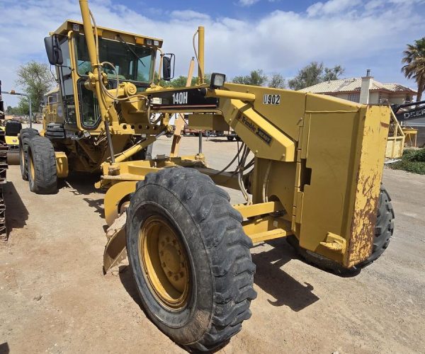 2006 CATERPILLAR MOTOR GRADER ENCLOSED CAB W REAR RIPPERS GPS EQUIPPED 003