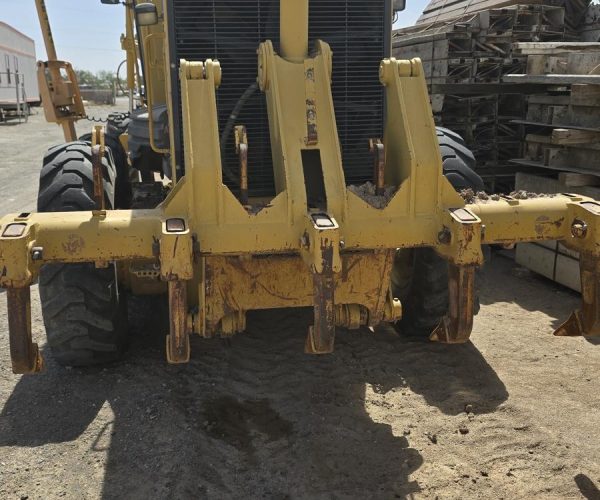 2006 CATERPILLAR MOTOR GRADER ENCLOSED CAB W REAR RIPPERS GPS EQUIPPED 004