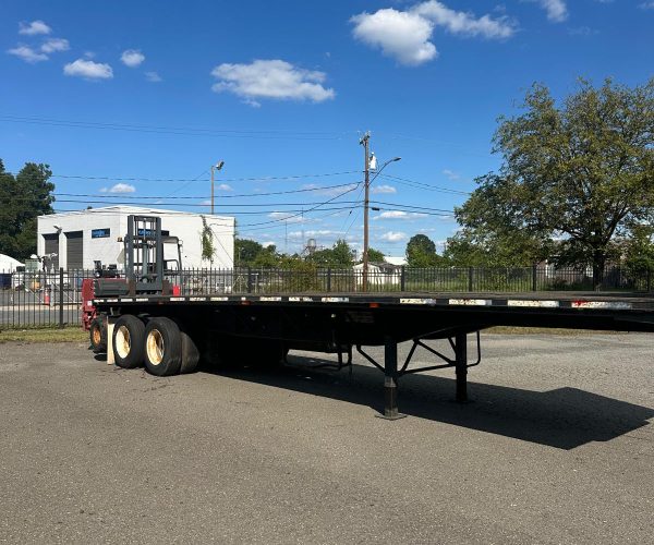 2006 FLAT BED TANDEM PIGGYBACK MOUNT 36FT W MOFFETT M5500 007