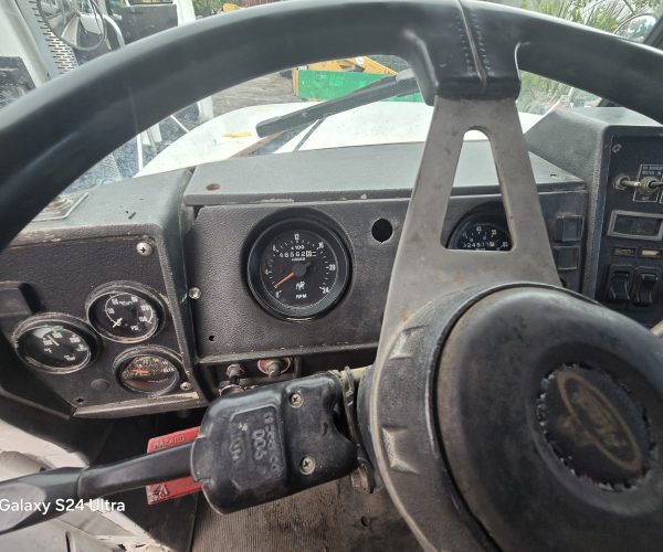 2006 IMT 16000S3 GRAPPLE CRANE & ROLL-OFF ON A 1998 MACK RD 009