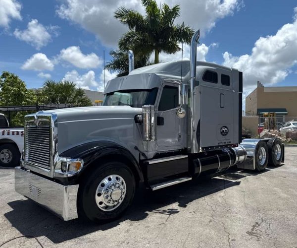 2006 INTERNATIONAL 9900IX EAGLE TRUCK W WET LINE KIT CAT C15 6NZ ENGINE 001