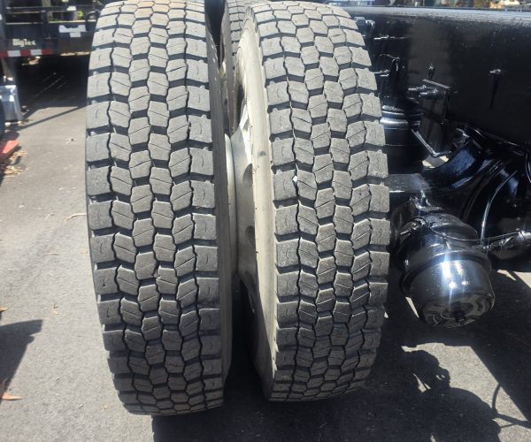 2006 MACK GRANITE EXTENDED CAB & SLEEPER DOUBLE WET LINE KIT & DOUBLE 022