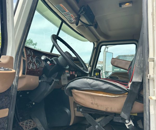2006 MACK GRANITE EXTENDED & SLEEPER CAB DOUBLE CHASSIS 004