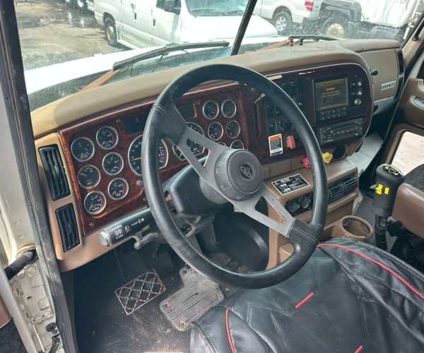 2006 MACK GRANITE EXTENDED & SLEEPER CAB DOUBLE CHASSIS 006