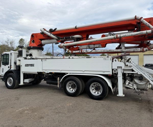 2006 MACK TANDEM W 2008 SCHWING S31EZ 31M CONCRETE PUMP 001