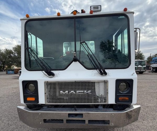 2006 MACK TANDEM W 2008 SCHWING S31EZ 31M CONCRETE PUMP 004