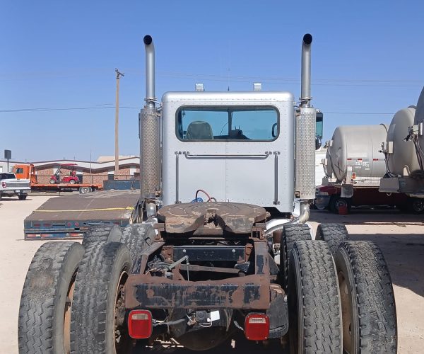 2006 PETERBILT DAY CAB DAY CAB TANDEM 003