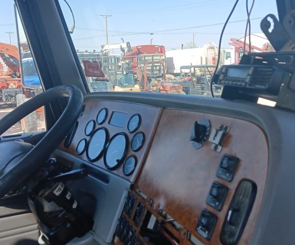 2006 PETERBILT DAY CAB DAY CAB TANDEM 009