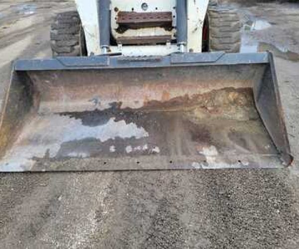 2006 SKID STEER BOBCAT S220 WITH HIGH FLOW 007