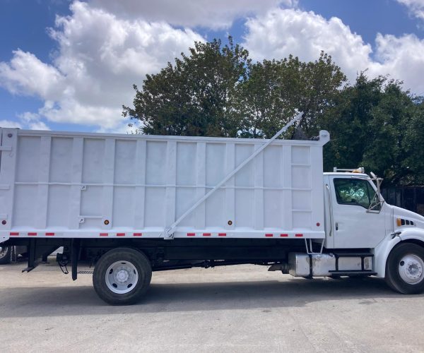 2006 STERLING DUMP TRUCK SINGLE AXLE 002