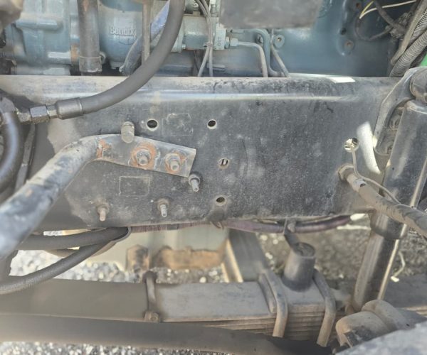 2006 STERLING DUMP TRUCK TRI-AXLE DETROIT 12.7 ENGINE & 8LL TRANSMISSION 013