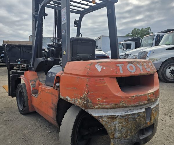 2006 TOYOTA 7FDU35 HEAVY DUTY DIESEL FORKLIFT 005