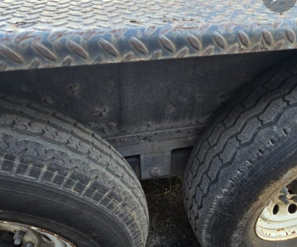 2006-UTILITY-TANDEM-TRAILER-WITH-RAMPS-009